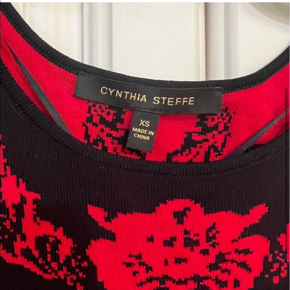 red floral cynthia steffe dress - Picture 3 of 4